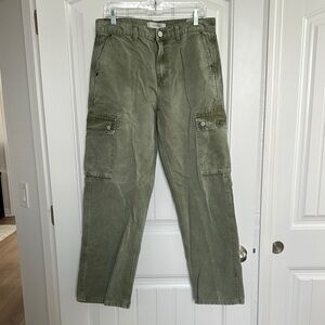 PacSun Vintage Green Cargo Pants - Like New